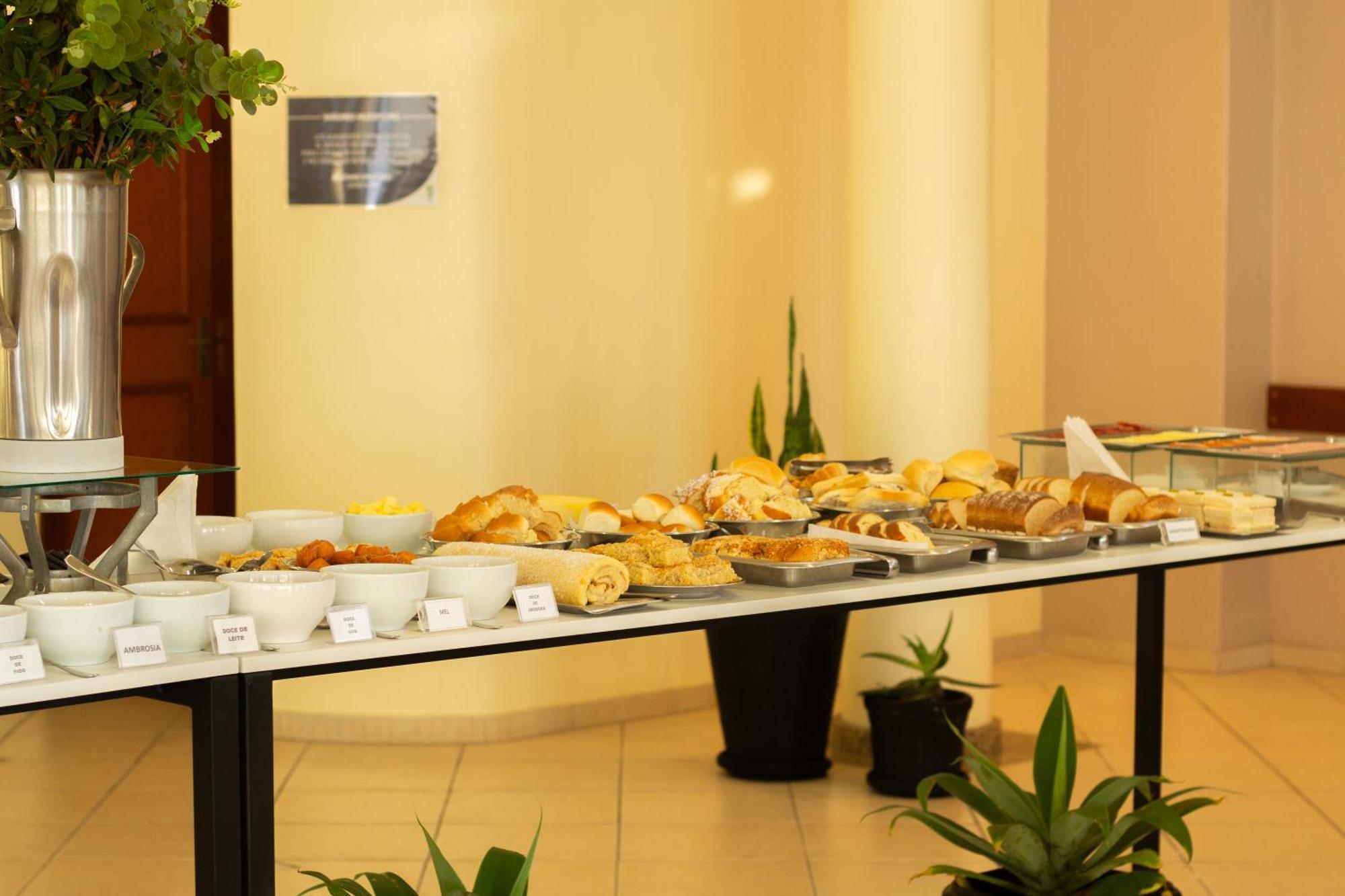 Hotel Cavera Алегрети Экстерьер фото