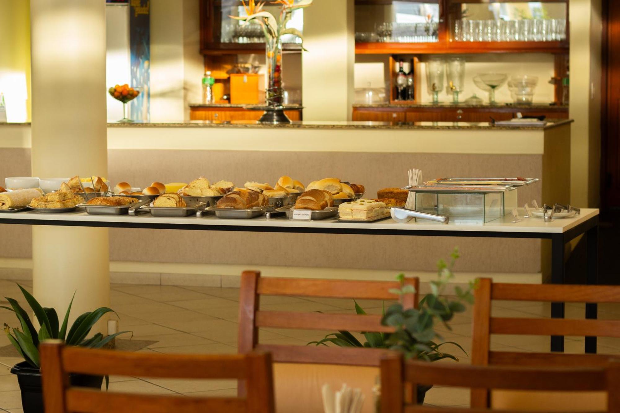 Hotel Cavera Алегрети Экстерьер фото